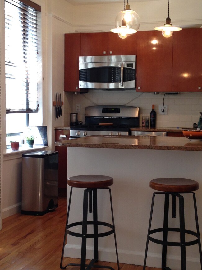 The Crillon Court unit C24, New York, NY 10032 - photo 7