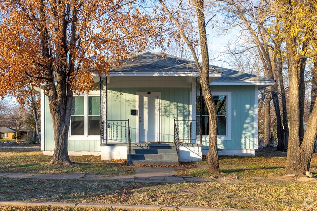 There are many remodeled homes available for residents in Cleveland.