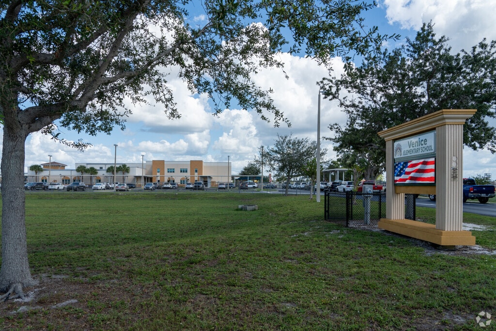 Welcome to Venice Elementary School.