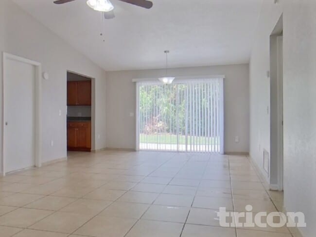 900 Watt Cir, Deltona, FL 32738 - photo 7