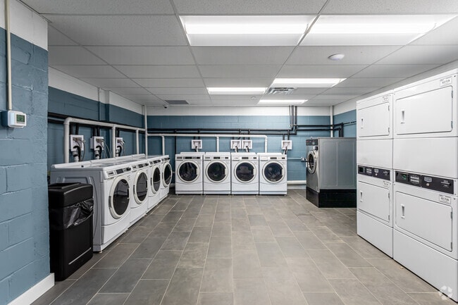 Rivers Bend, Windsor, CT 06095 - photo 5