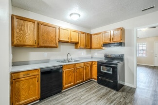 101 Margret Ct, New Bern, NC 28560