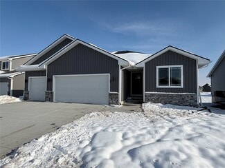 1617 NW Benjamin Dr, Ankeny, IA 50023