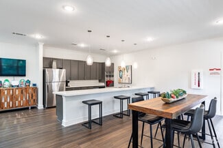 3814 Redan Rd, Decatur, GA 30032