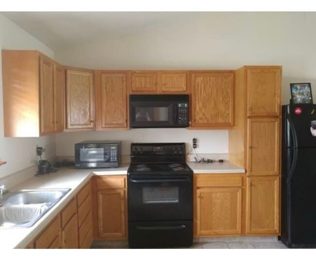 185 Gullion Ln, Waverly, OH 45690 - photo 3