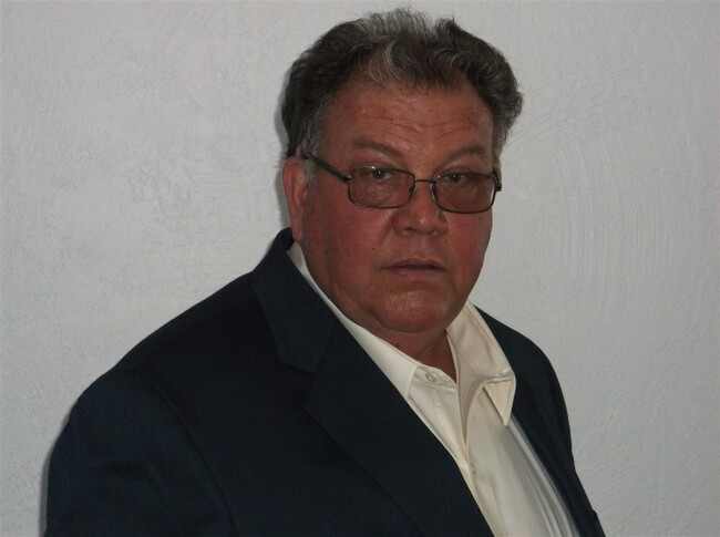 Agent Photo
