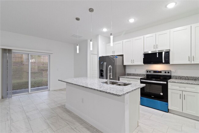 1985 W Corrine St, Citrus Springs, FL 34434 - photo 4