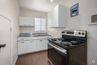 1510 18th St, Sacramento, CA 95811