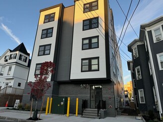 1497 N Shore Rd Unit 206, Revere, MA 02151