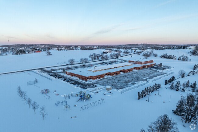 Rolling Hills Elementary School has a beautiful campus for Students to enjoy.