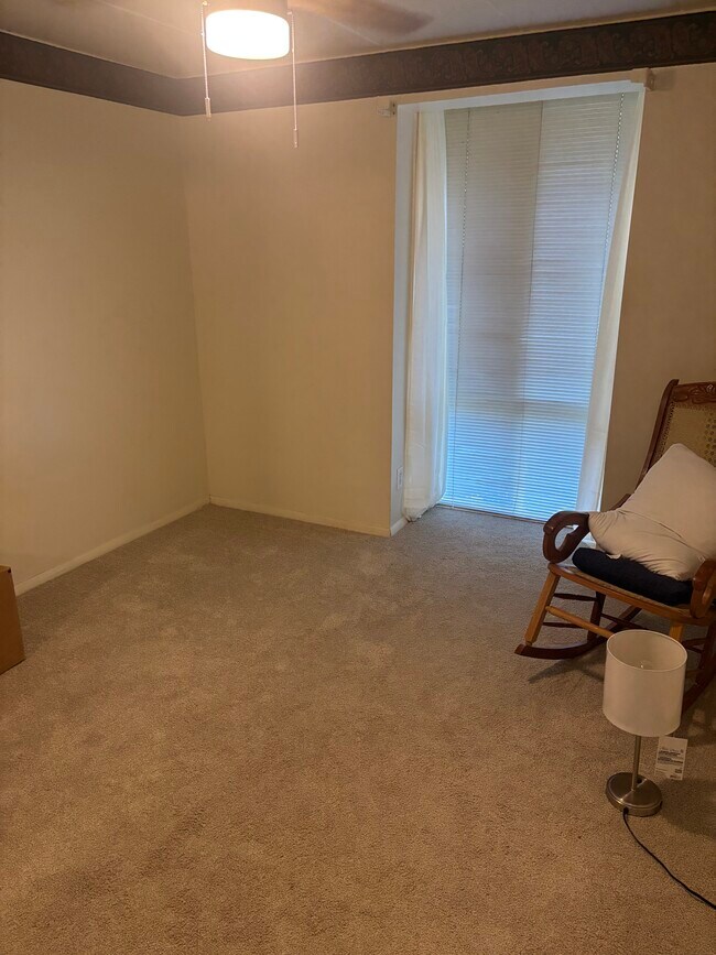 2616 Redcoat Dr unit 2-DHuntington, Alexandria, VA 22303 - photo 6