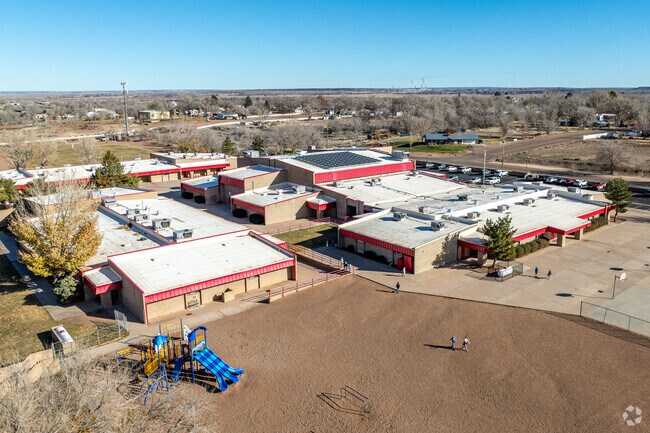 St. Johns Middle School has great afterschool programs.