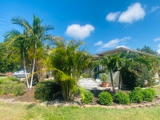 1401 61st Ave N, Saint Petersburg, FL 33703