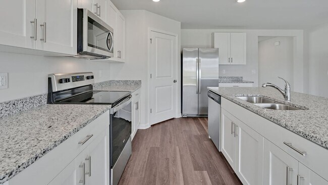 216 Browns Ferry Rd unit 36205821, Jacksonville, NC 28546 - photo 7