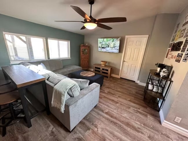 6554 Or-238 unit ID1337825P, Jacksonville, OR 97530 - photo 2