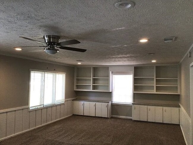 32 Woodland Dr, Phenix City, AL 36869 - photo 3