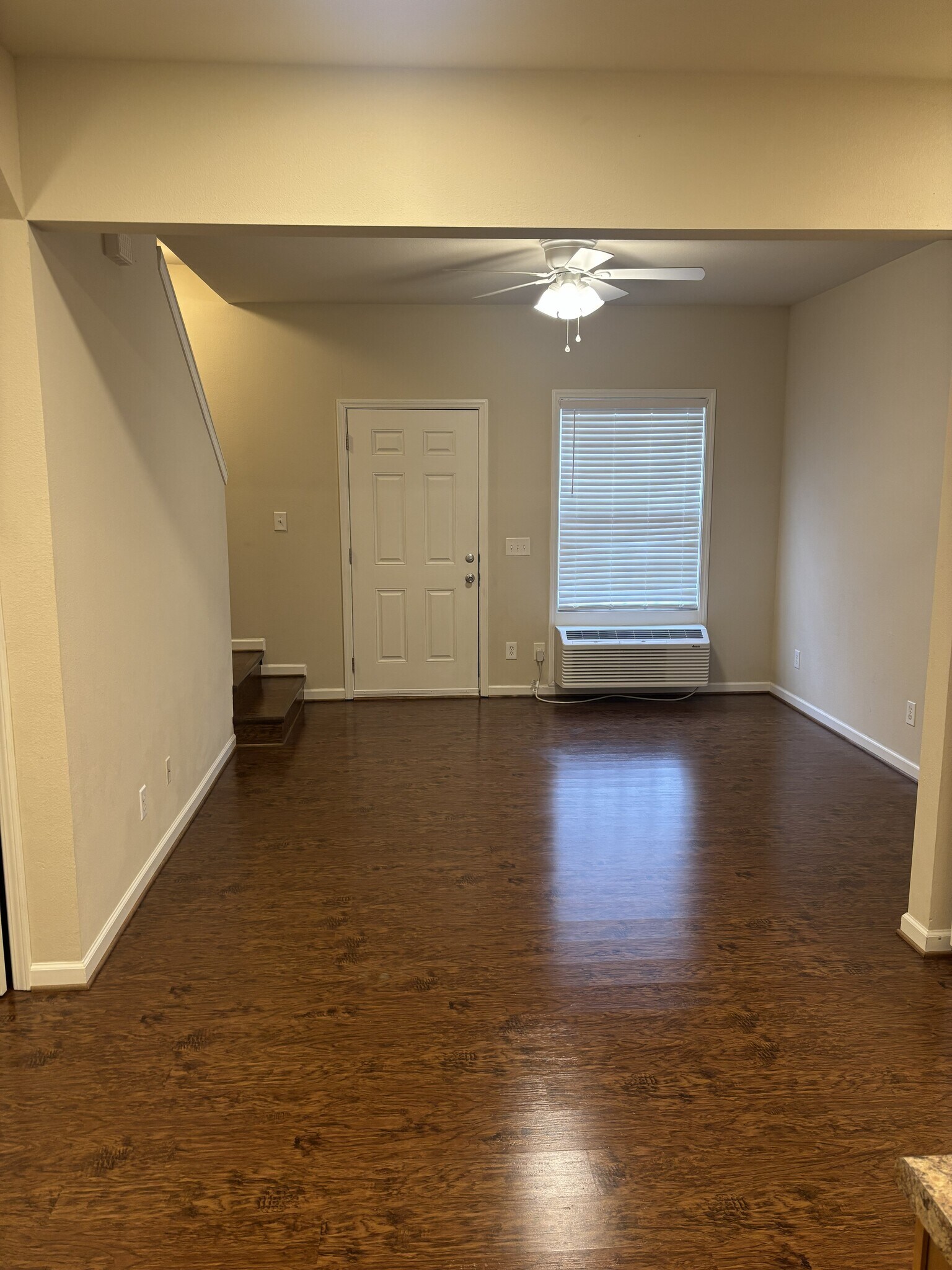 136 E Center Town Dr unit 136, Crossville, TN 38555 - photo 1