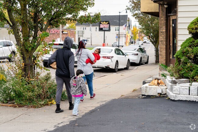 There is enough retail in Kenfield to run some errands.
