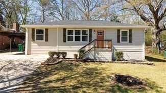 2215 Gordon Cir SE, Smyrna, GA 30080