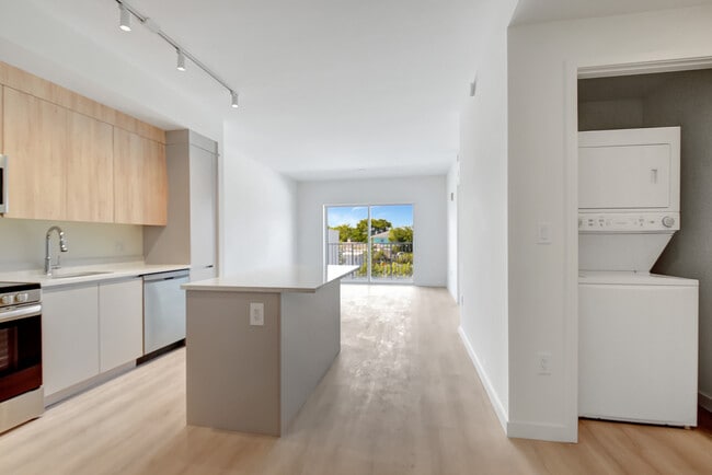 232 Fordham Dr unit A1, Lake Worth, FL 33460 - photo 2