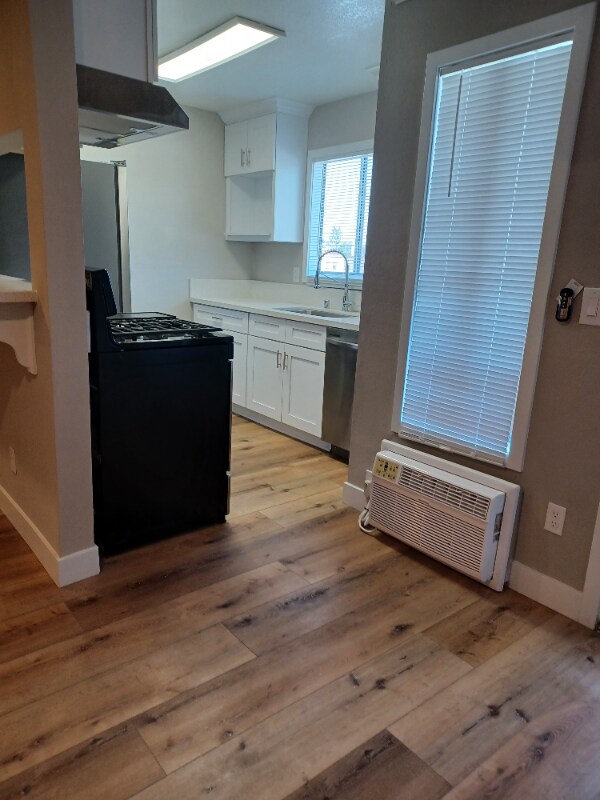 20140 Roscoe Blvd unit 209, Los Angeles, CA 91306 - photo 4