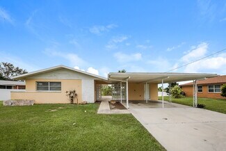502 Leeland Heights Blvd E, Lehigh Acres, FL 33936