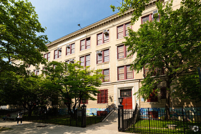 3rd Grade - PS 39: The Landmark School