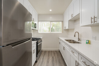 13060 Burbank Blvd, Sherman Oaks, CA 91401