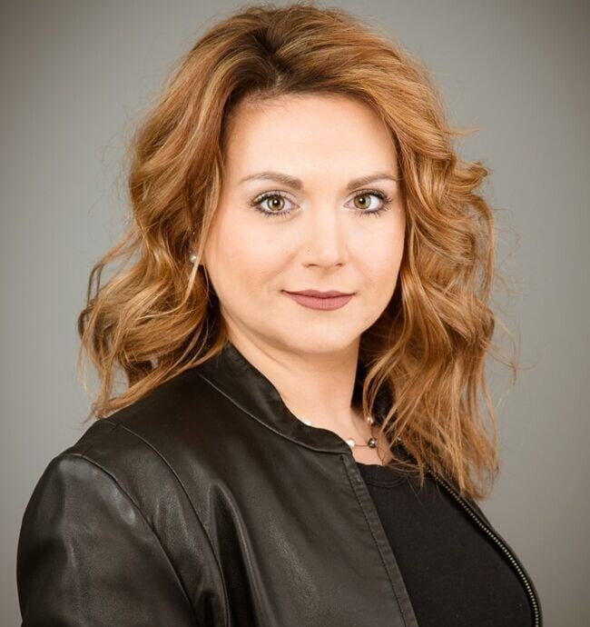 Agent Photo
