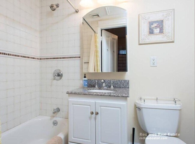 190 Beacon St unit 3, Boston, MA 02116 - photo 7