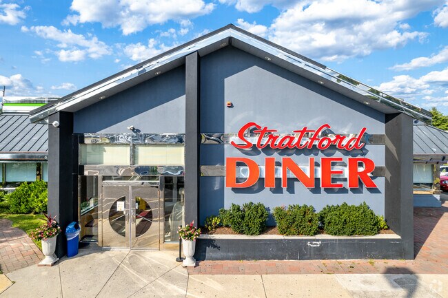 Stop by the Stratford Diner for a good meal or tasty pastry, located in Stratford, NJ.