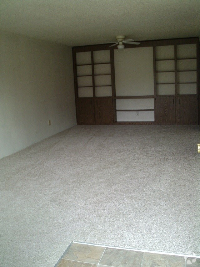 Amhurst Apartments, Dayton, OH 45424 - photo 2