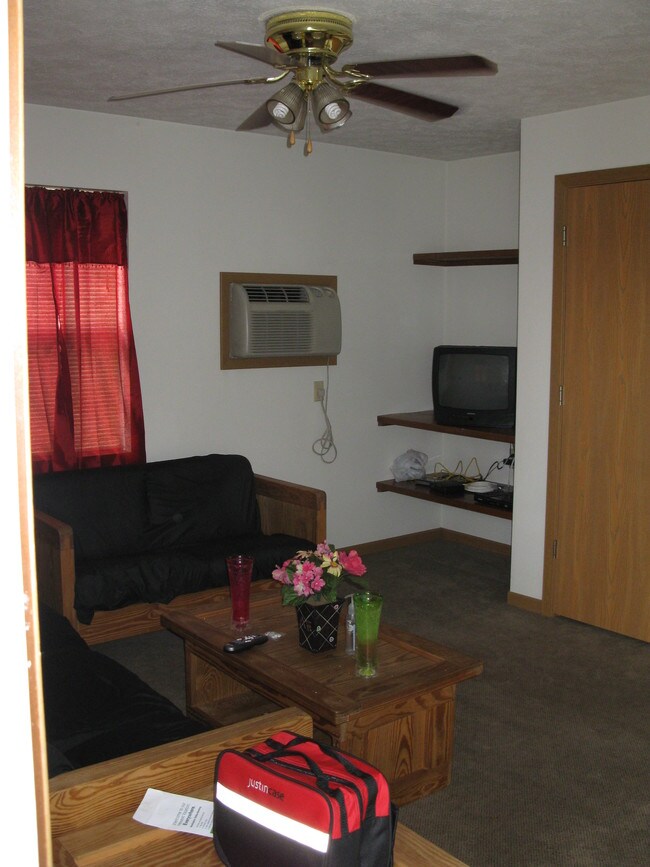 600 Grant Ave unit B, Morgantown, WV 26505 - photo 3
