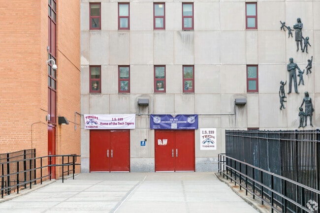 Is 313 serves 203 students and the school serves 6-8.