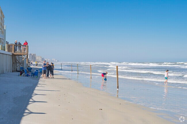 Sugar Mill residents enjoy easy access to the sandy shores of New Smyrna Beach.