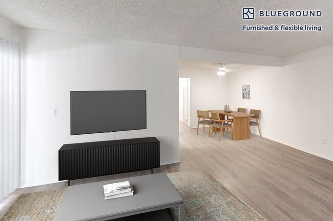 6700 Warner Ave unit FL1-ID10701A, Huntington Beach, CA 92647 - photo 3