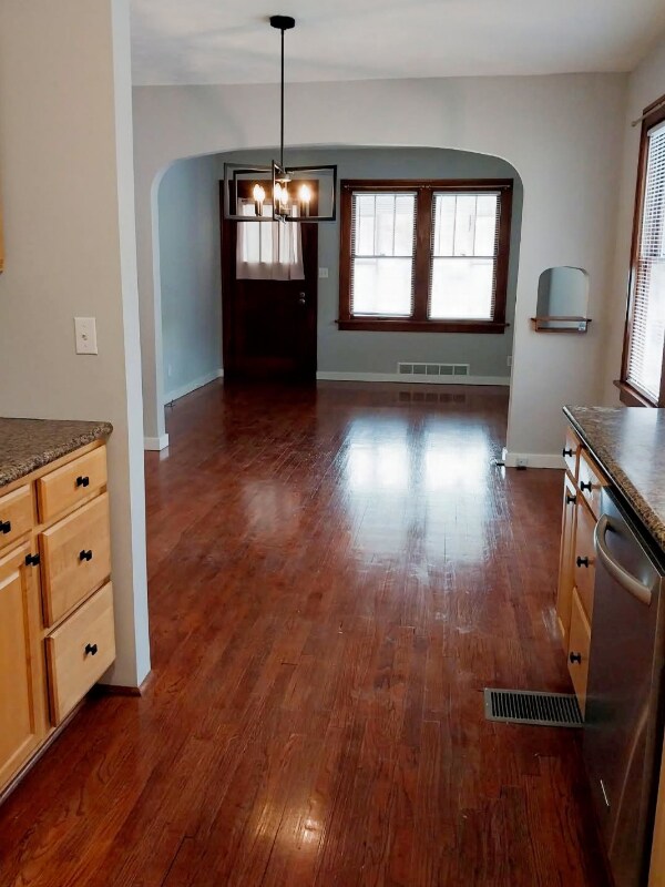 1526 S 55th St, Omaha, NE 68106 - photo 5