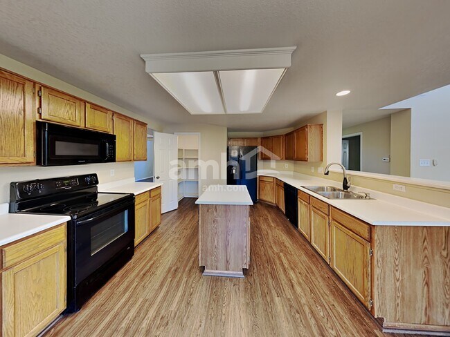 11393 Gray St, Westminster, CO 80020 - photo 3