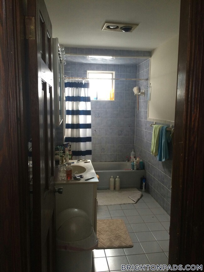 675 Washington St unit 1, Brighton, MA 02135 - photo 2