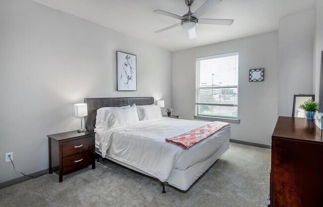 1628-1898-1898 Wyndale St unit ID1359158P, Houston, TX 77030 - photo 5