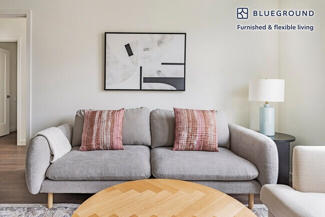 100 Callan Ave unit FL5-ID1932, San Leandro, CA 94577 - photo 2