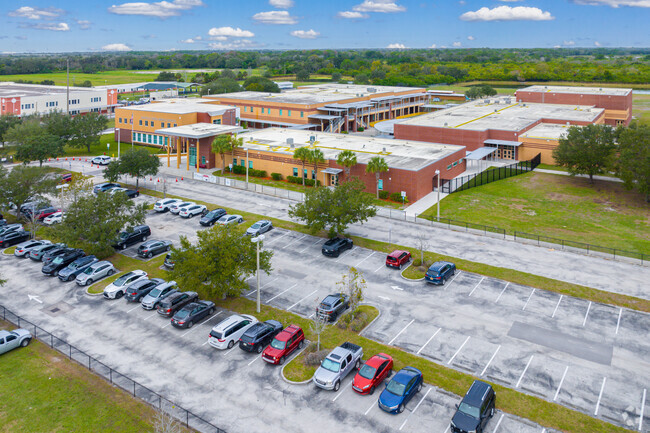 The student-teacher ratio at Buffalo Creek Middle School is 20 to 1.
