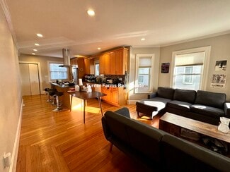 201 College Ave Unit 1, Somerville, MA 02144