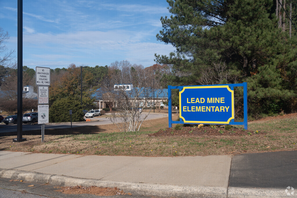 Lead Mine Elementary School is located in Raleigh, NC.