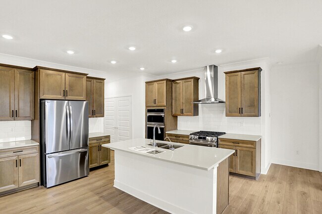 5076 Foxley Park Ln, Avon, IN 46123 - photo 2