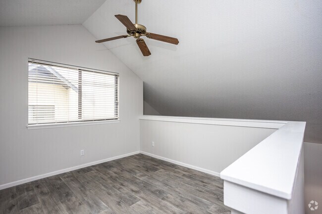 The Vibe at 8035 Apartments, Clive, IA 50325 - photo 7