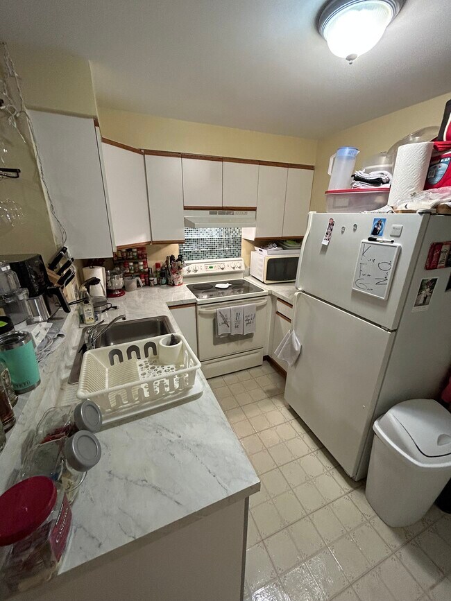 3134 19th St NW unit Basement Suite, Washington, DC 20010 - photo 6