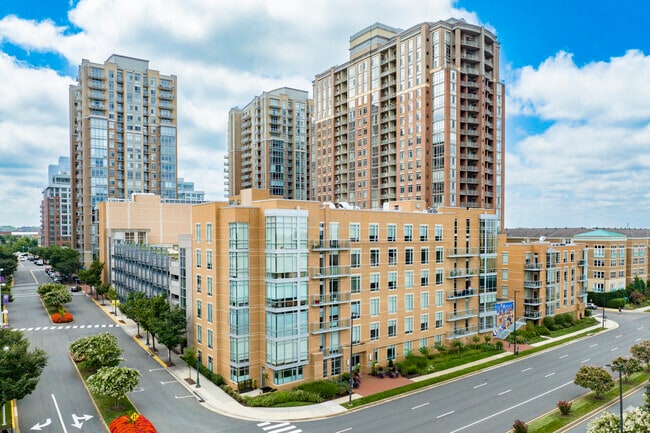 The are condos in Reston Town Center that put you at the heart of a vibrant community.