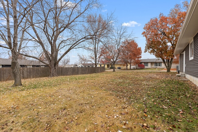 1309 Trading Post Ln, O Fallon, MO 63366 - photo 5