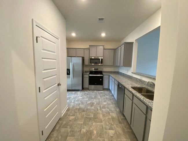 4290 Callum Ct, Decatur, GA 30034 - photo 4